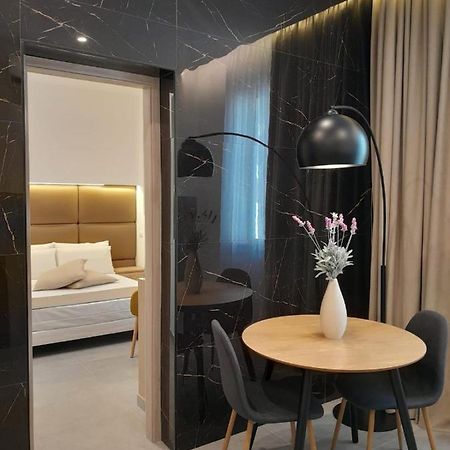 Baaria House Hotel Барселона-Поцо ди Гото Екстериор снимка