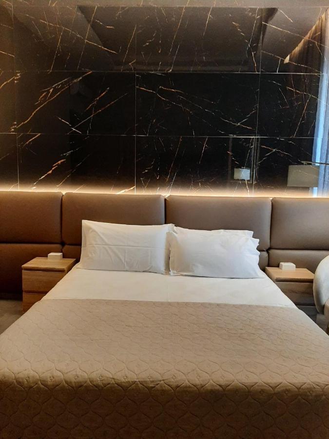 Baaria House Hotel Барселона-Поцо ди Гото Екстериор снимка
