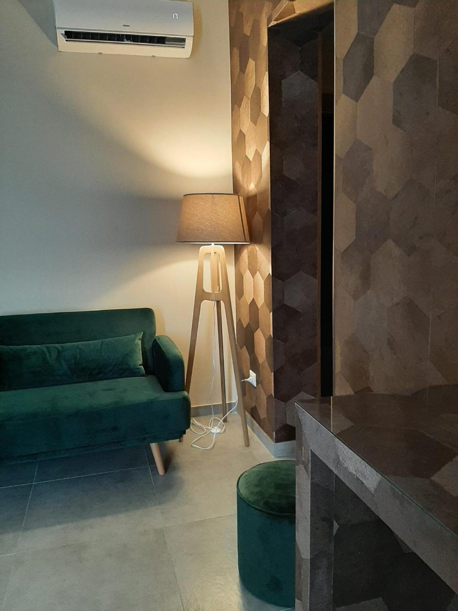Baaria House Hotel Барселона-Поцо ди Гото Екстериор снимка